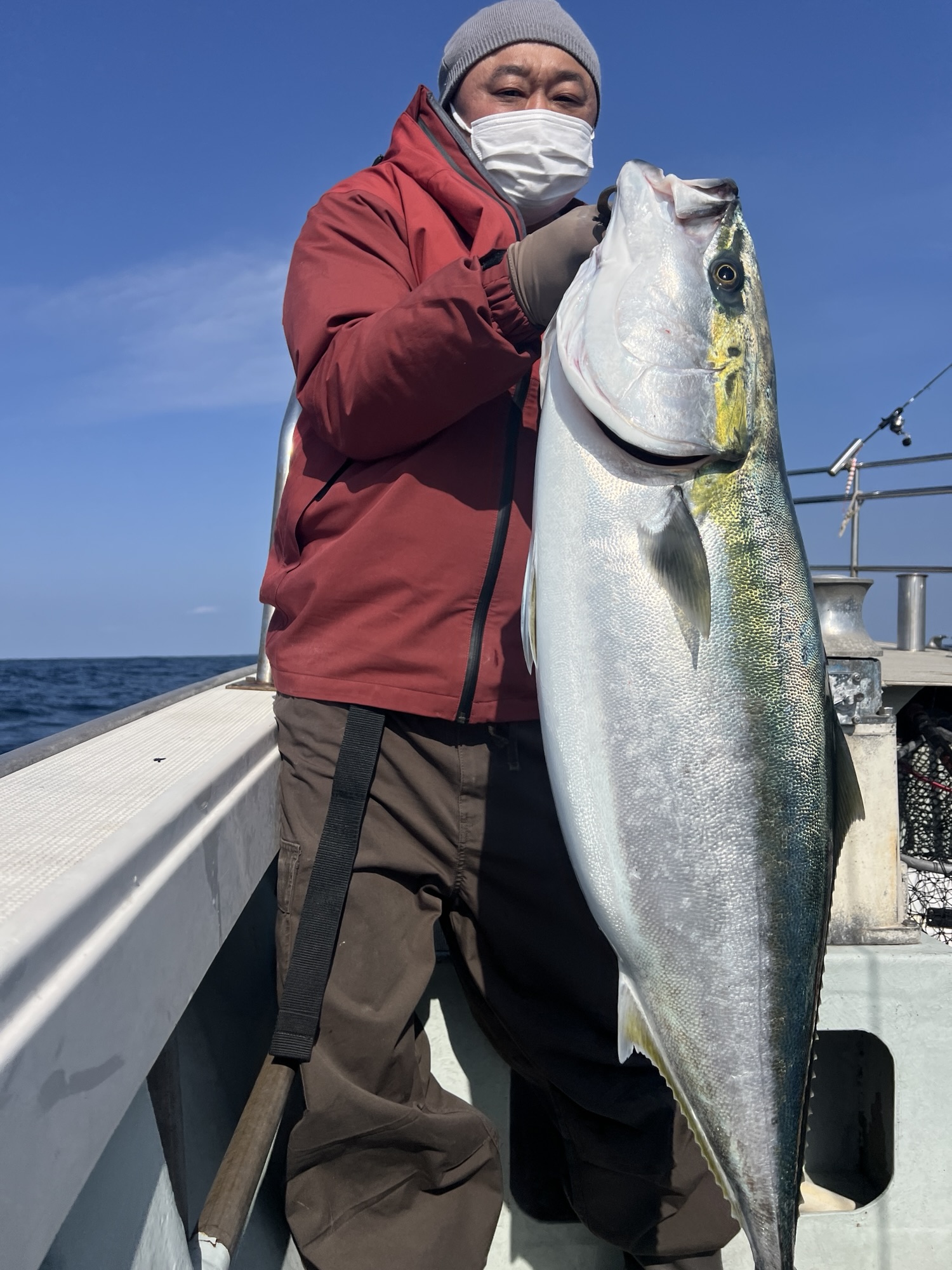 ブリジギング - 遊漁船 NineBlue